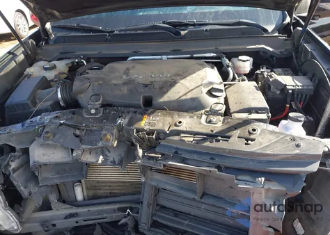 2021 Chevrolet Colorado 4Wd Short Box Z71 z USA, uszkodzony, nr VIN 1GCGTDENXM1233269